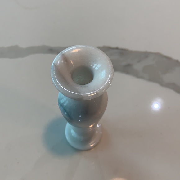 Marble bud vase - Picture 3 of 7